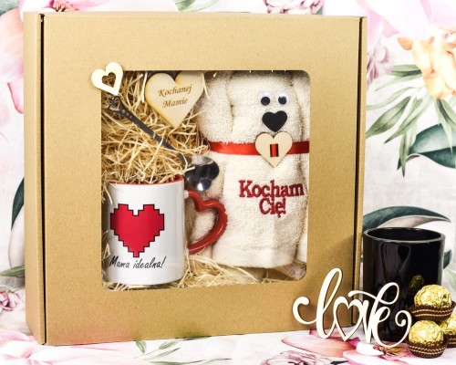 kosz prezentowy dla mamy z okazji dnia matki.jpg